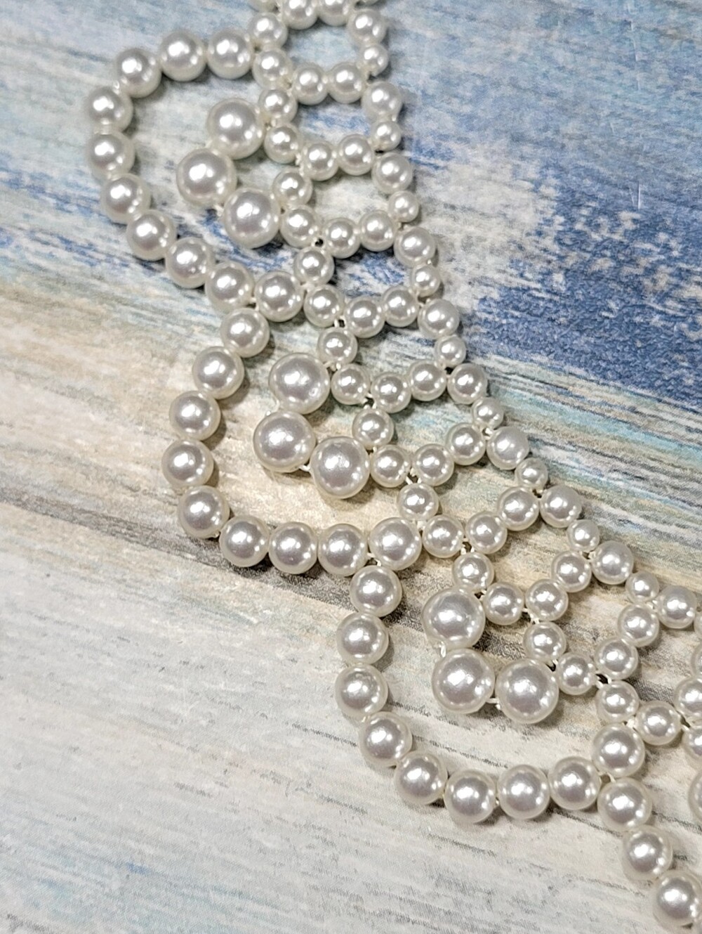 Elegant Chocker White Pearl  Necklace - Picture 2 of 8